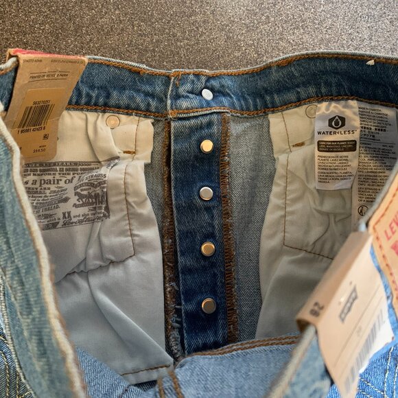 Levi's 501 High Rise Shorts - Picture 8 of 12